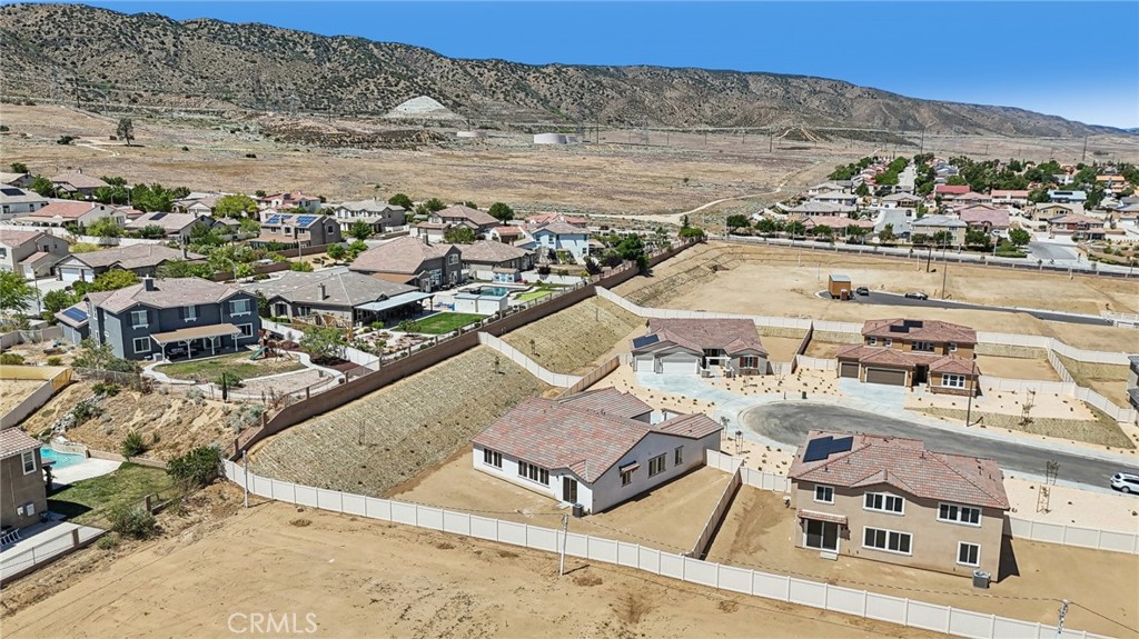 41810 Castello Lane Property Photo 44