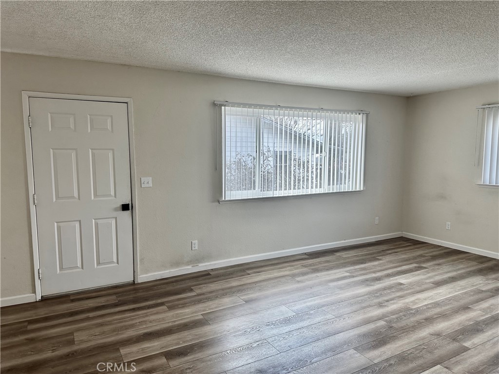 22609 I Street Property Photo 4
