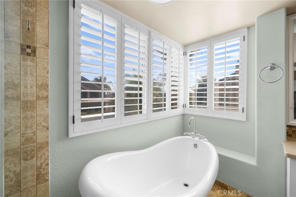 23886 Via De Gema Linda Property Photo 12