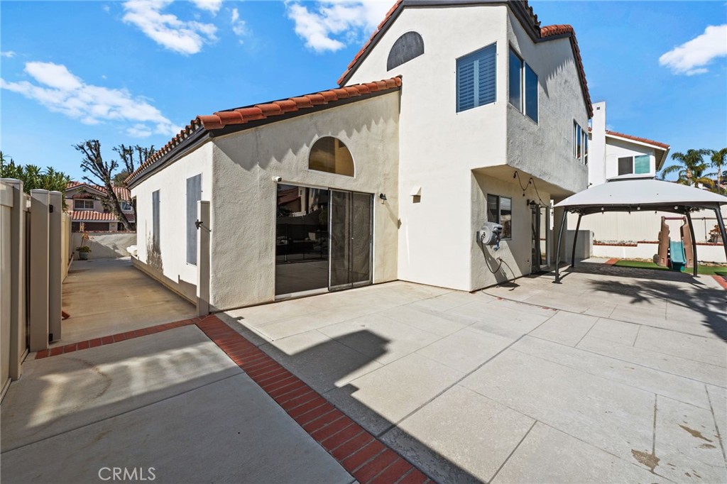 23886 Via De Gema Linda Property Photo 18