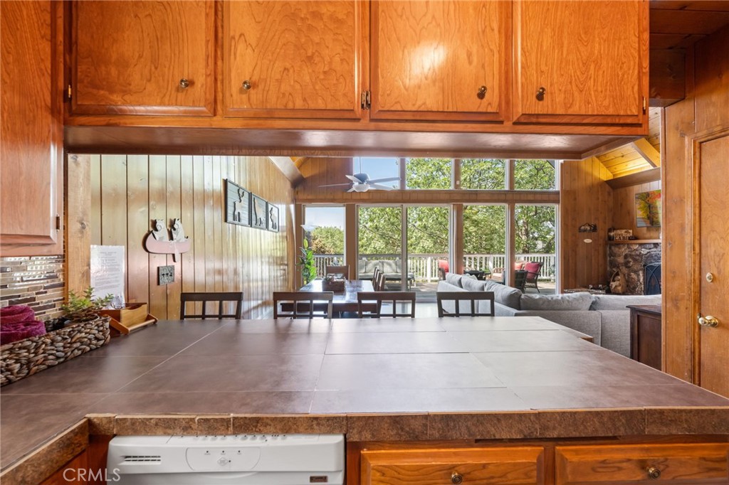 1208 Yosemite Drive Property Photo 17