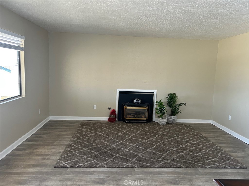 11696 Ivy Avenue Property Photo 1