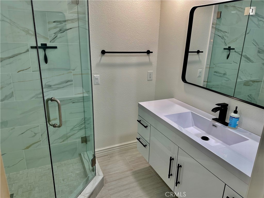 22700 Cascade Drive Property Photo 2