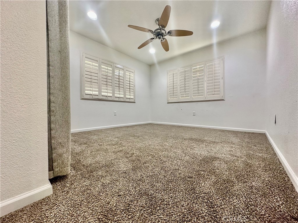 22700 Cascade Drive Property Photo 3