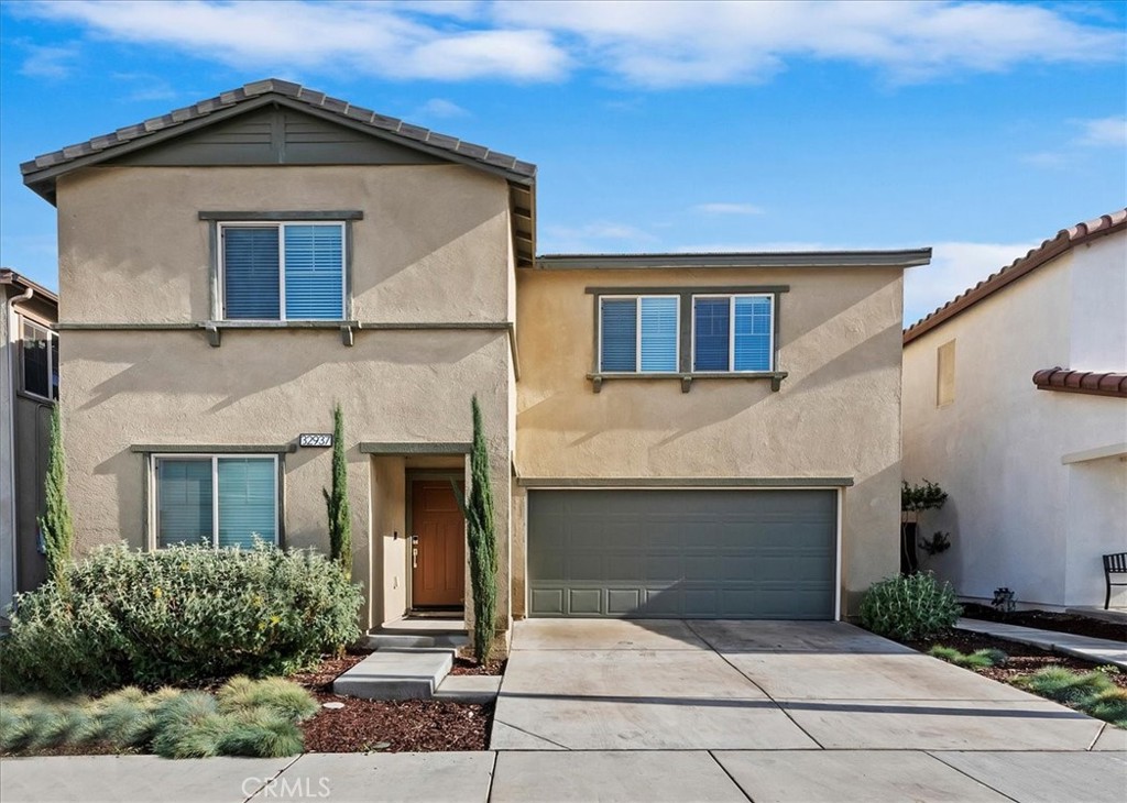 32937 Middlegate Place Property Photo 3