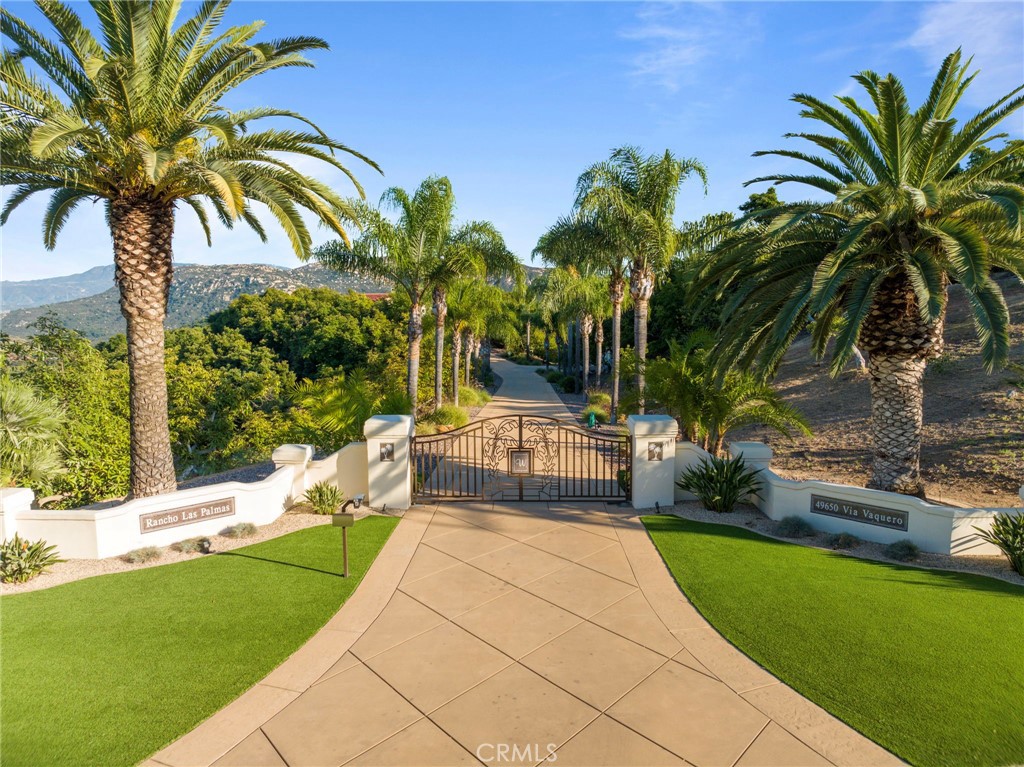 49650 Via Vaquero Property Photo 9