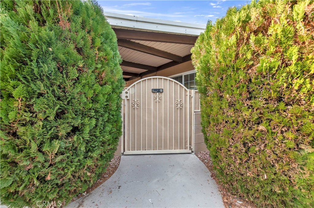 1307 Brentwood Way Property Photo 8
