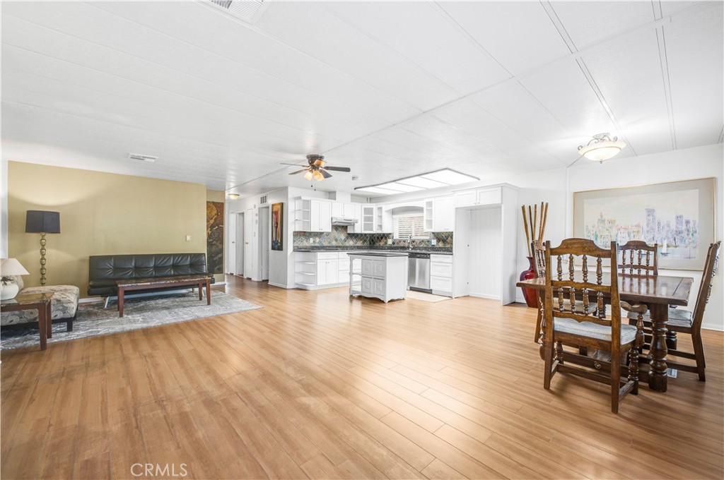 1307 Brentwood Way Property Photo 11