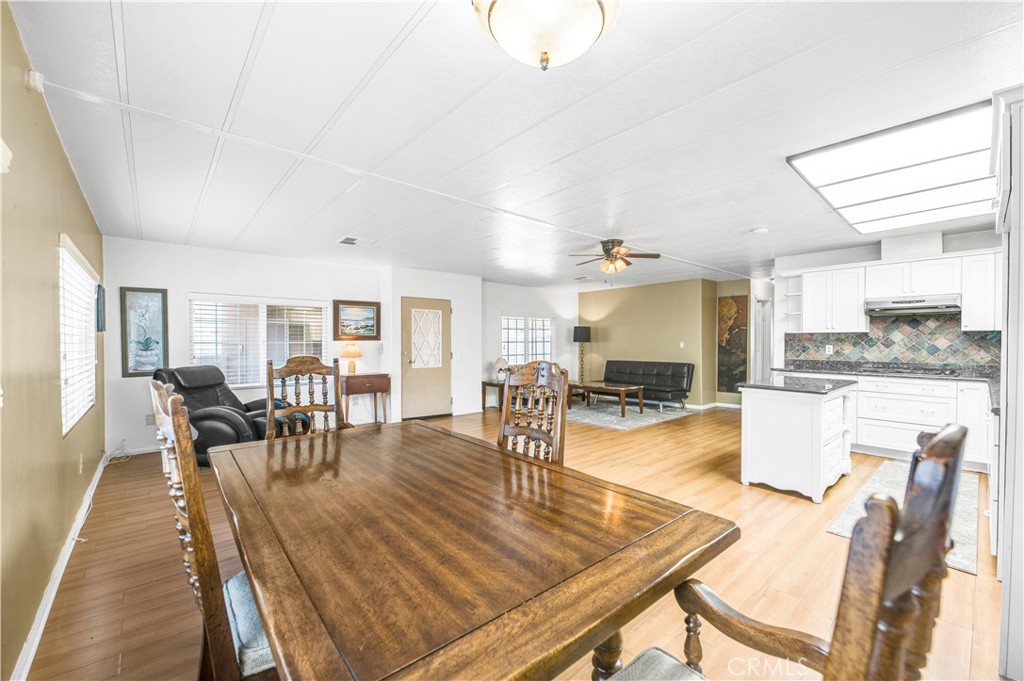 1307 Brentwood Way Property Photo 12