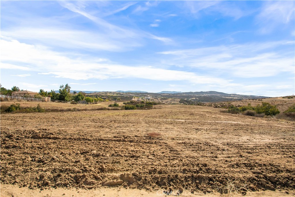 40431 Ronald Road Property Photo 5