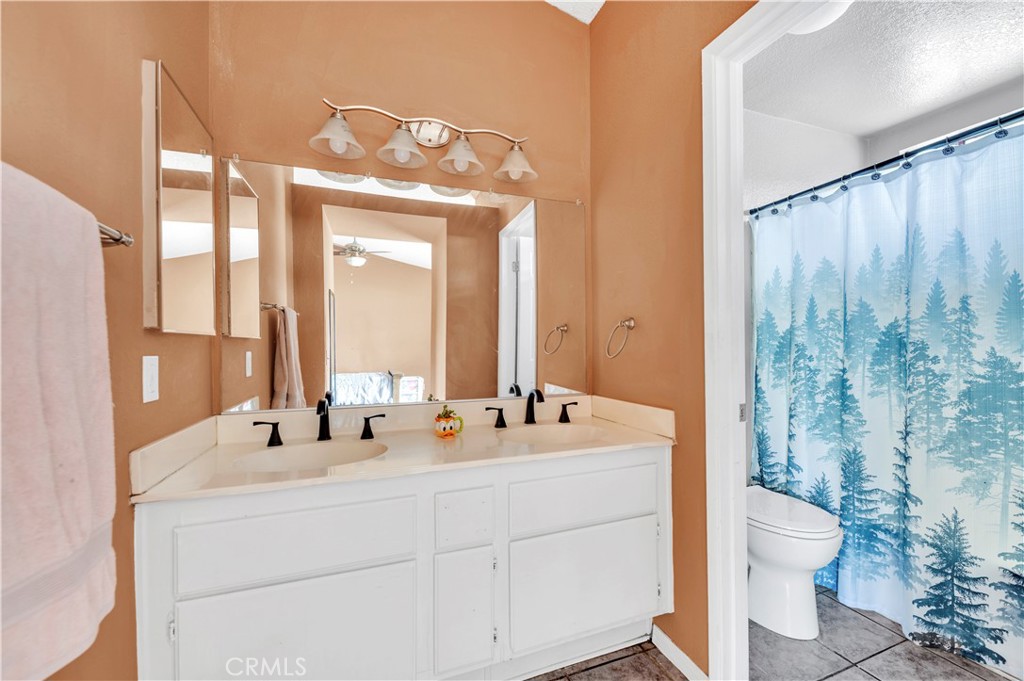 4823 Jadestone Avenue Property Photo 15