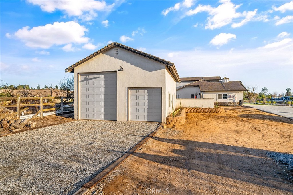 39550 Calle De Companero Property Photo 47