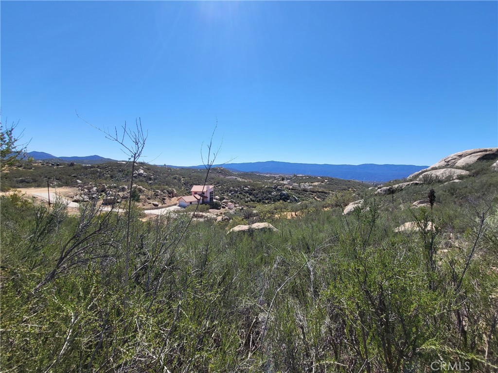 1027 Canyonside Court Property Photo 8
