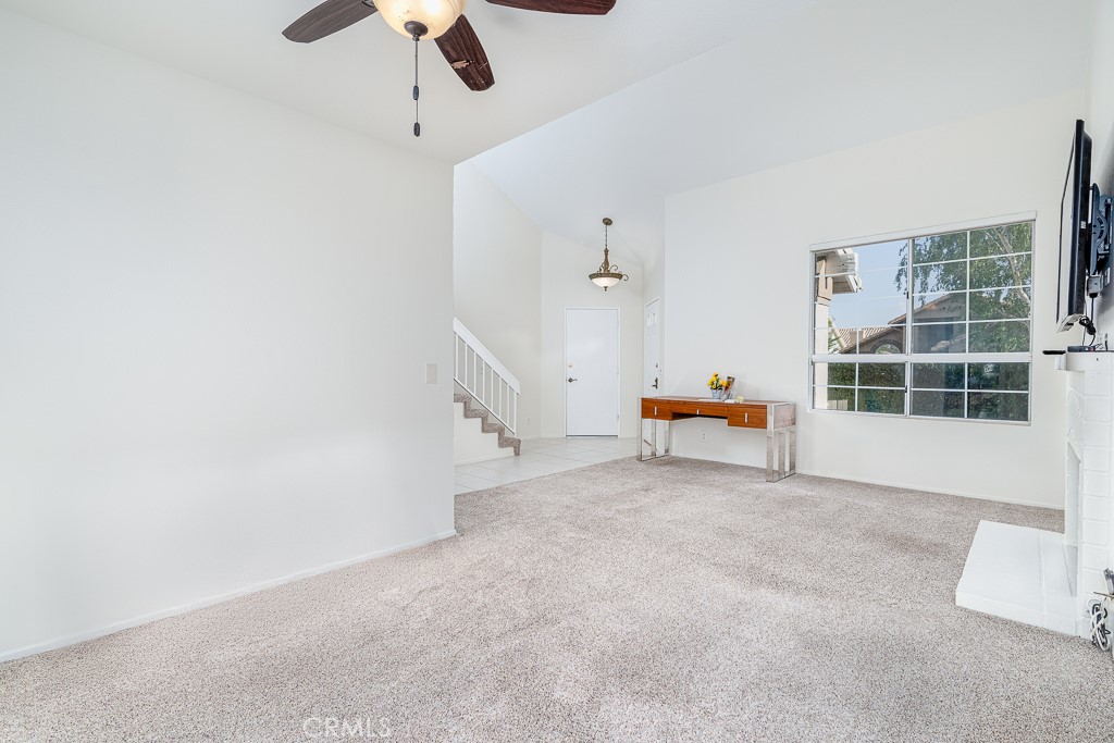 4851 Bermuda Dunes Avenue Property Photo 4