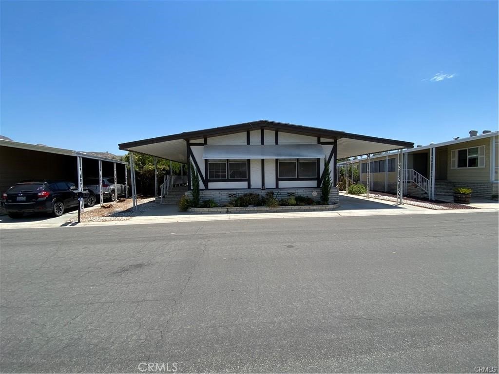 2230 Lake Park Drive 142 Property Photo 1