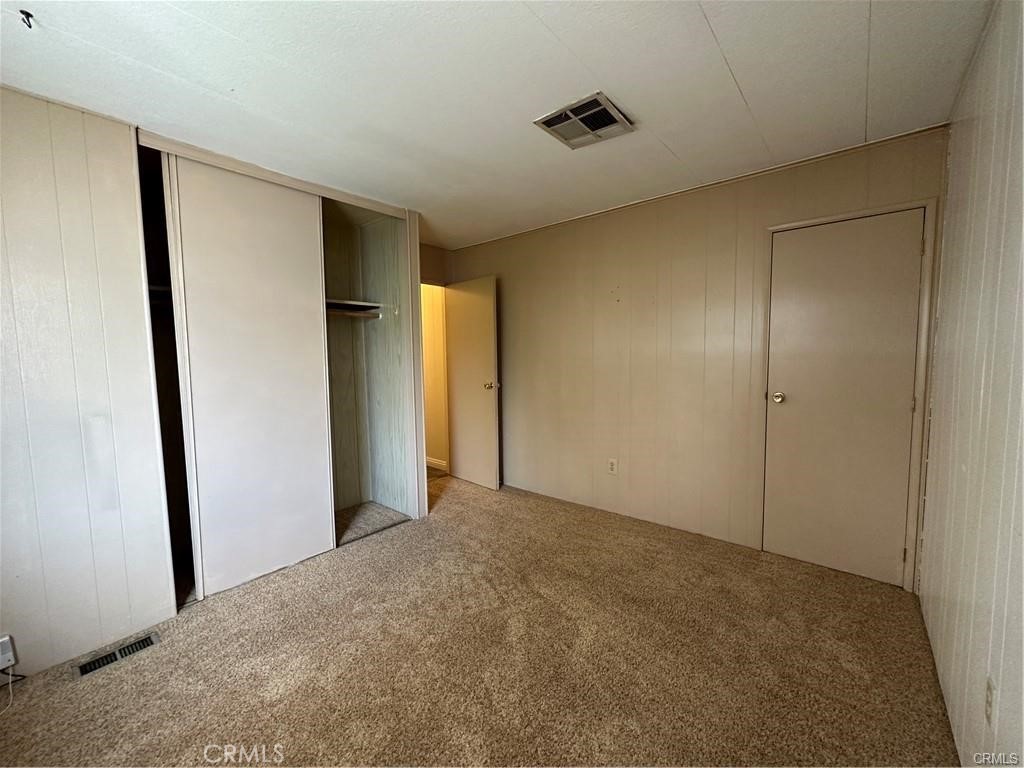 2230 Lake Park Drive 142 Property Photo 11