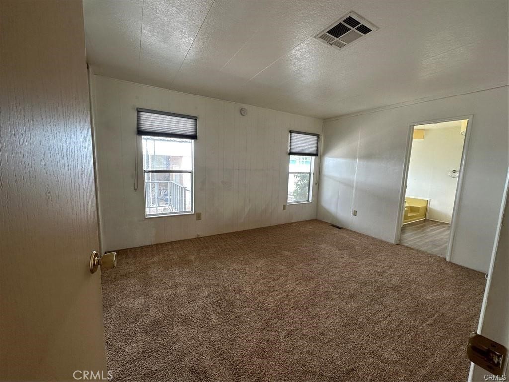 2230 Lake Park Drive 142 Property Photo 14