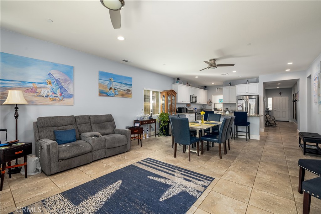 26413 Desert Rose Lane Property Photo 11