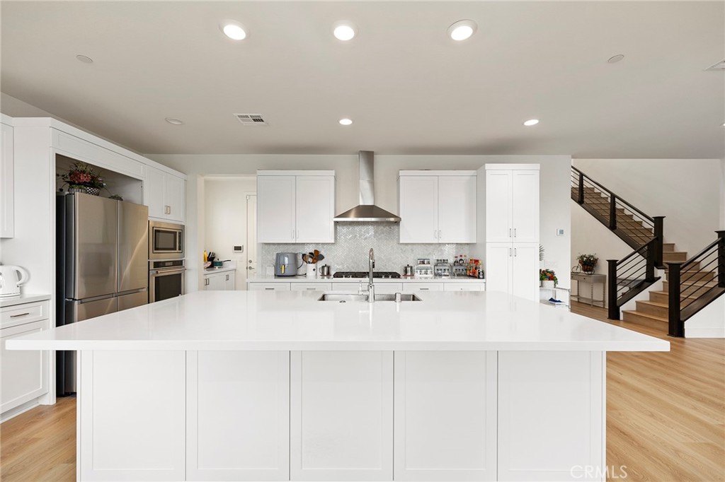 1577 Calle Mayfair Property Photo 16