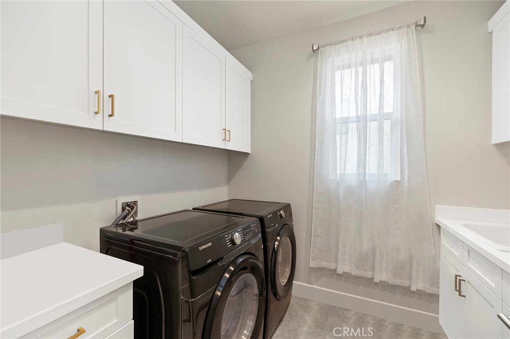 1577 Calle Mayfair Property Photo 46