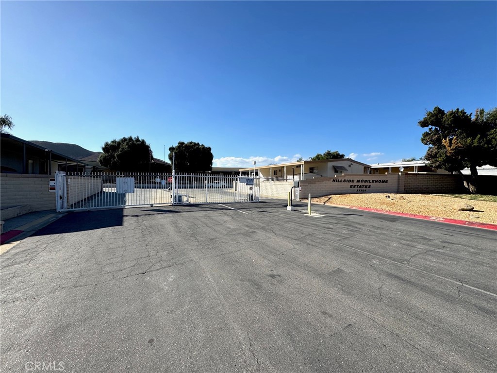 27701 Murrieta Road 37 Property Photo 27