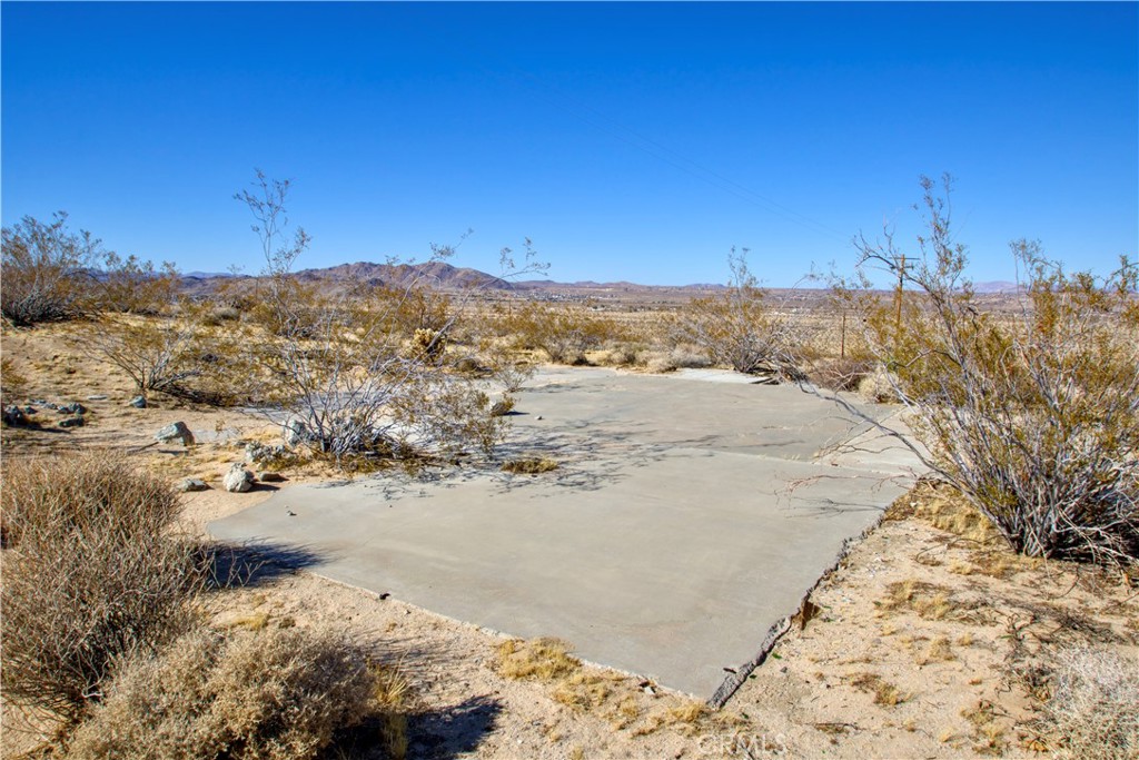 1040 Sullivan Road Property Photo 1