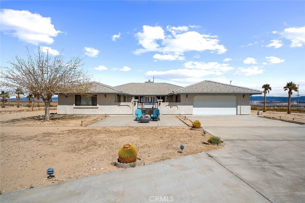 5781 Easy Street Property Photo 1