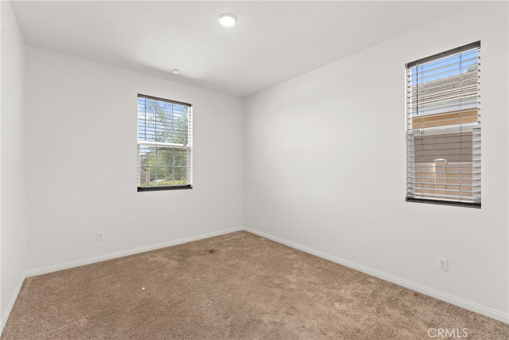32359 Peters Street Property Photo 25