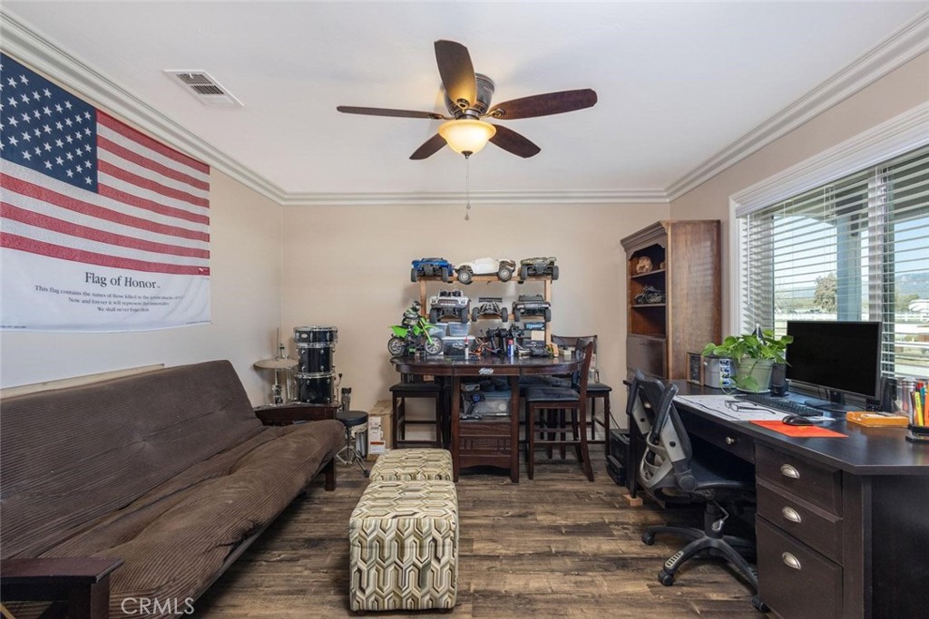 41187 Lake Riverside Drive Property Photo 10