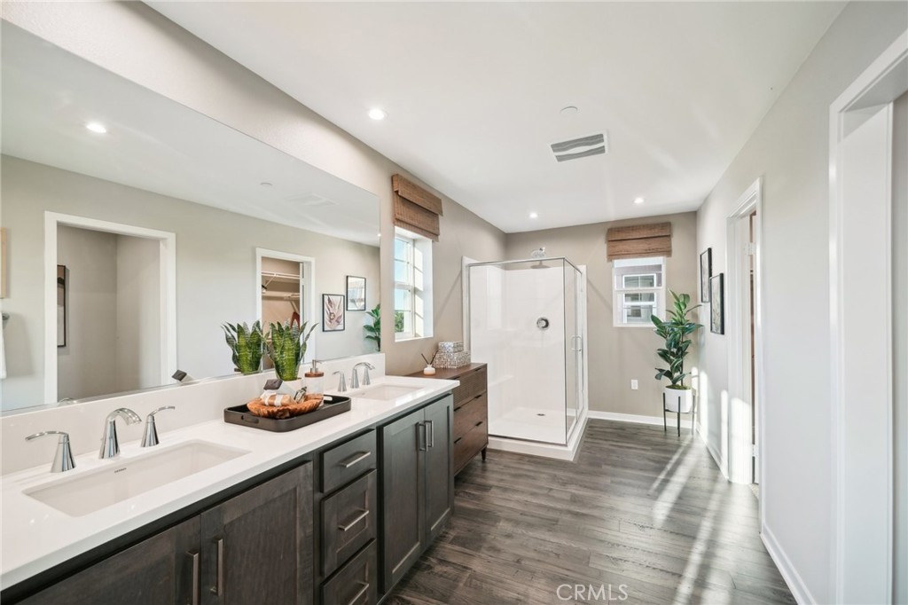 16056 Olivas Lane Property Photo 11