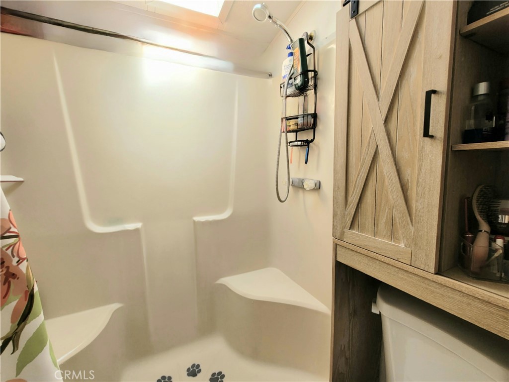 864 Chestnut Drive Property Photo 14