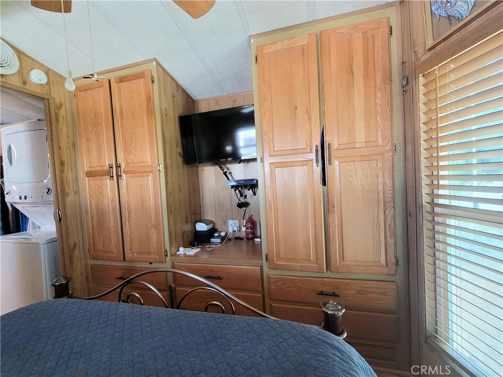 864 Chestnut Drive Property Photo 16