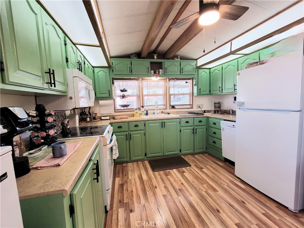 864 Chestnut Drive Property Photo 21