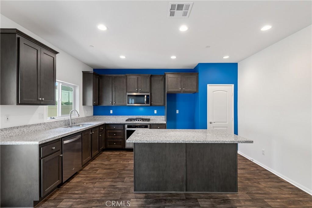 11738 Murray Way Property Photo 6