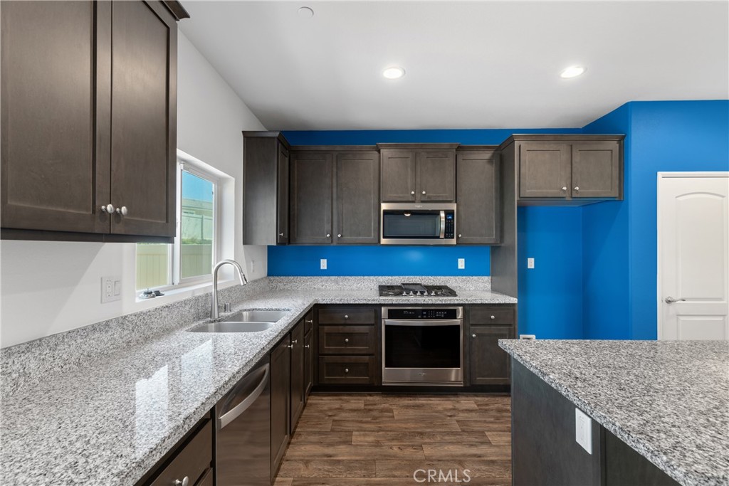 11738 Murray Way Property Photo 7