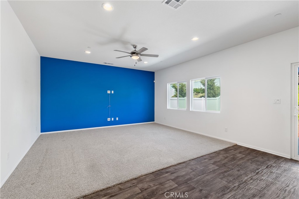 11738 Murray Way Property Photo 9