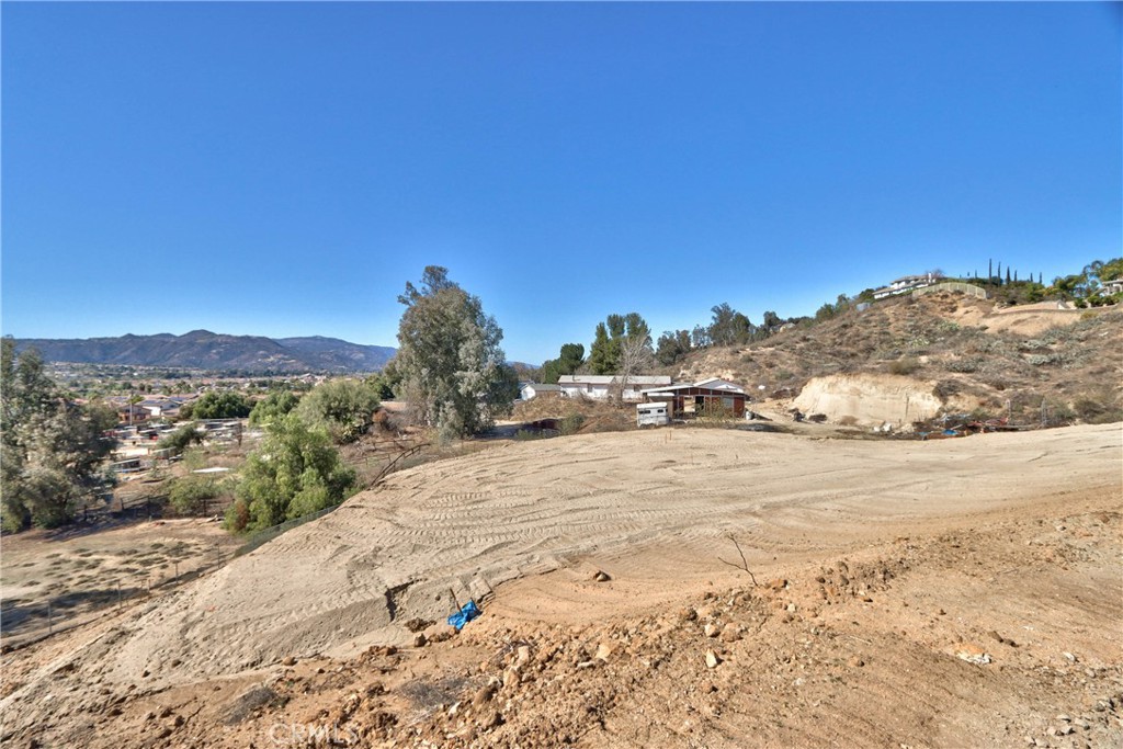 23750 Adams Avenue Property Photo 10
