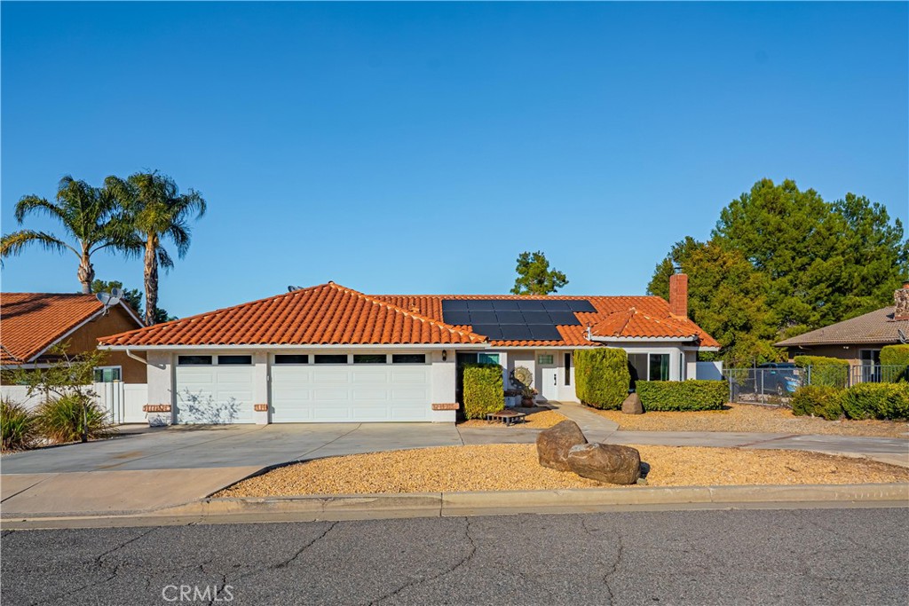 23020 Canyon Lake Drive S Property Photo