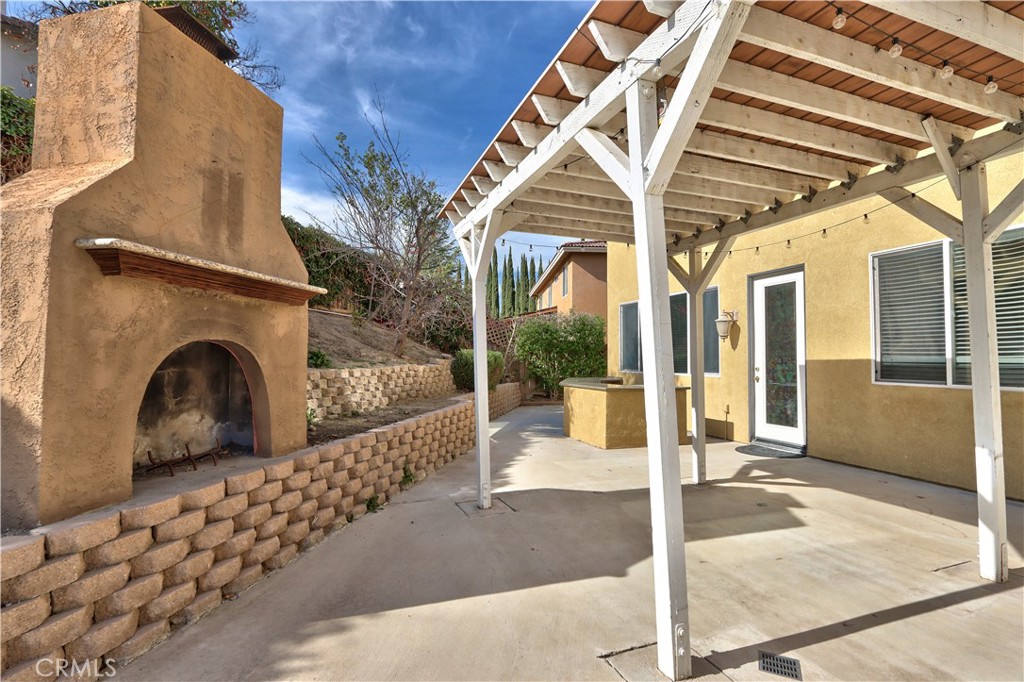 23531 Hobart Court Property Photo 1