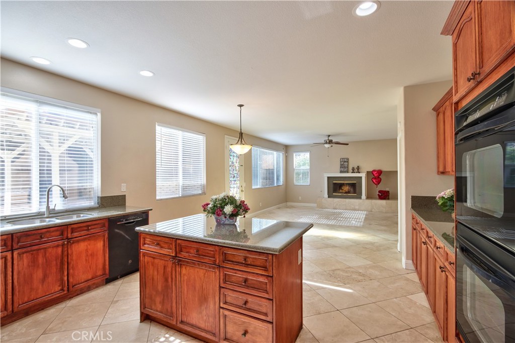 23531 Hobart Court Property Photo 2