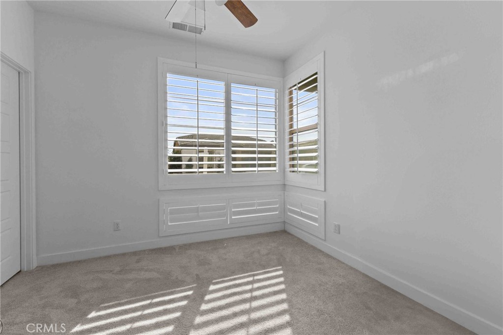 1620 Village Green Way Property Photo 16