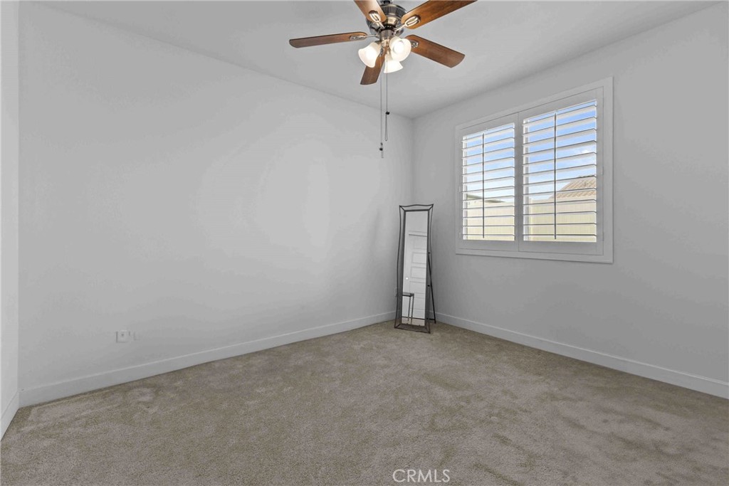 1620 Village Green Way Property Photo 17