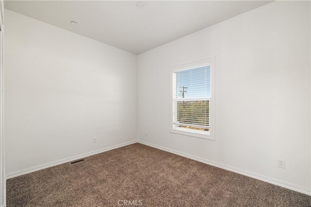 22815 Illahee Drive 17 Property Photo 14