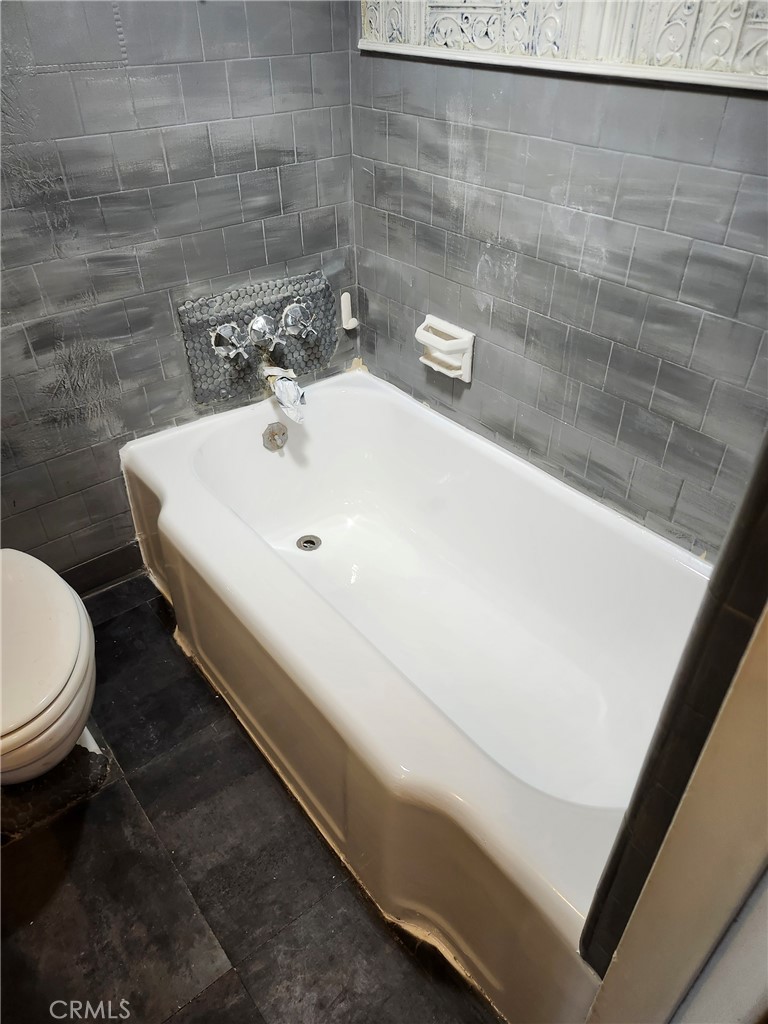 140 Linden Avenue 281 Property Photo 6