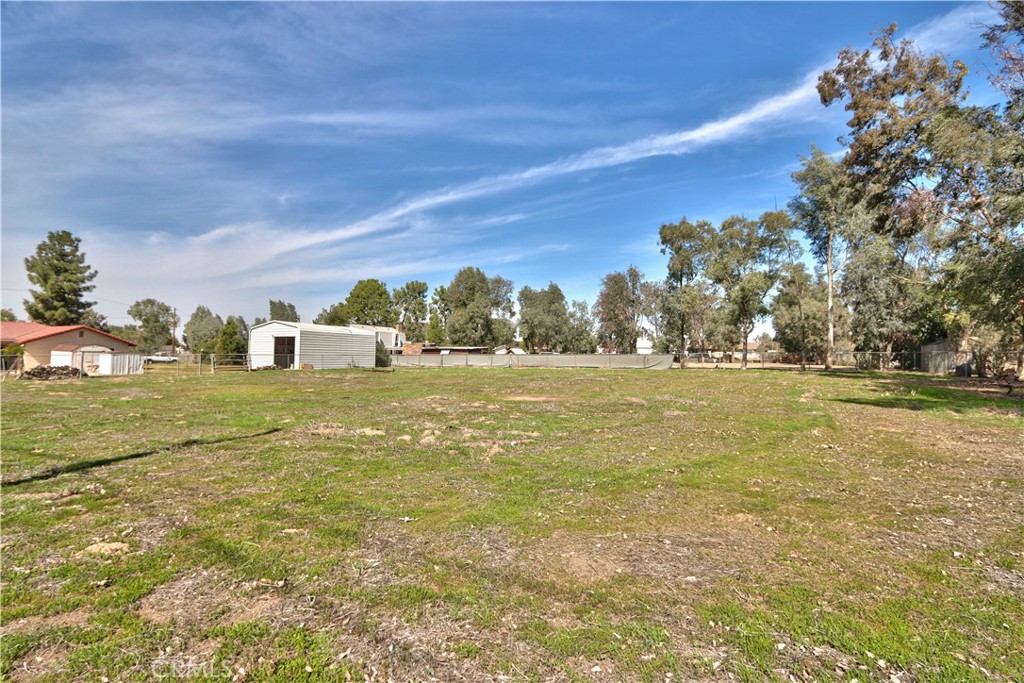 25602 Malaga Road Property Photo 1