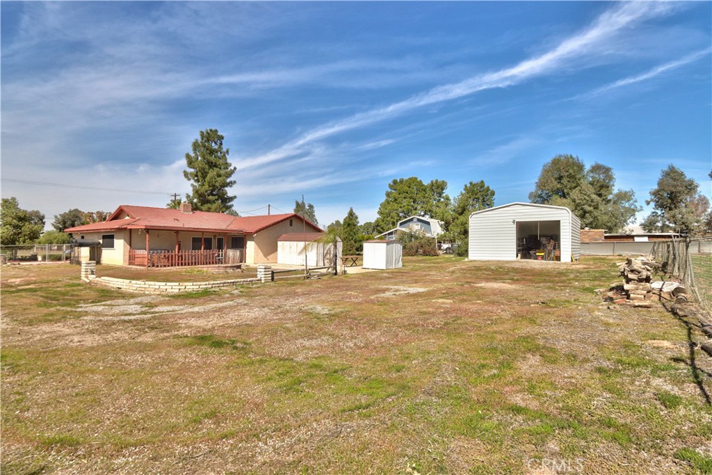 25602 Malaga Road Property Photo 5