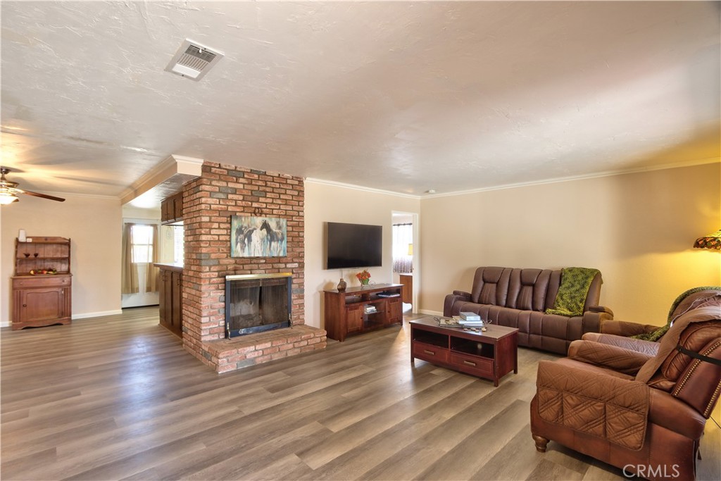 25602 Malaga Road Property Photo 7