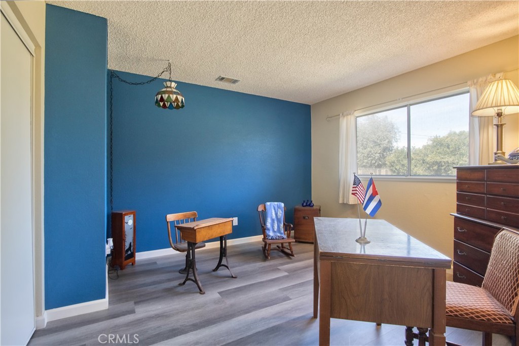 25602 Malaga Road Property Photo 27