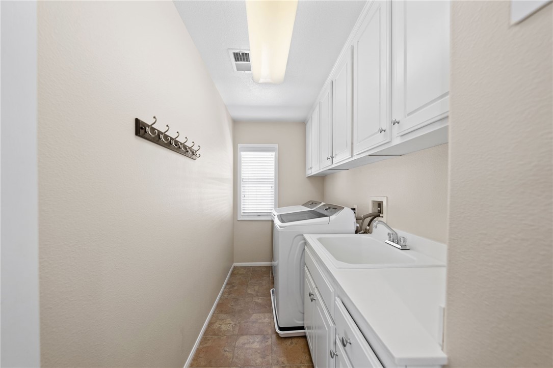 23650 Kathryn Street Property Photo 34