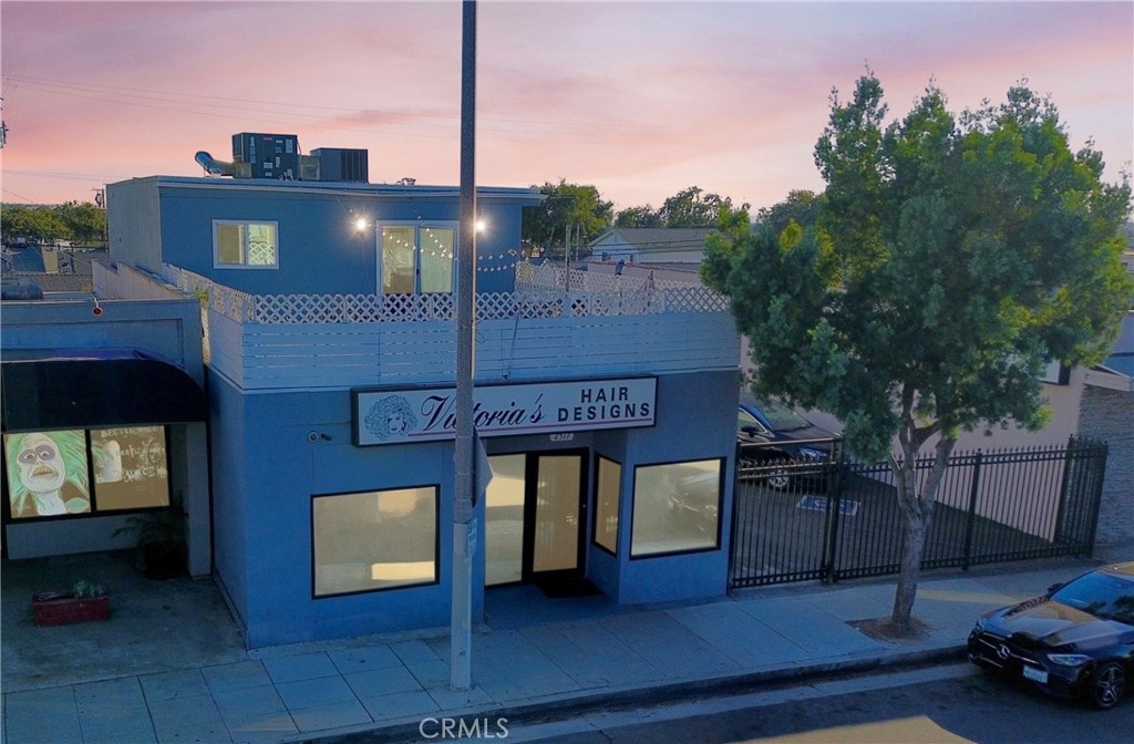 2517 W Beverly Boulevard Property Photo